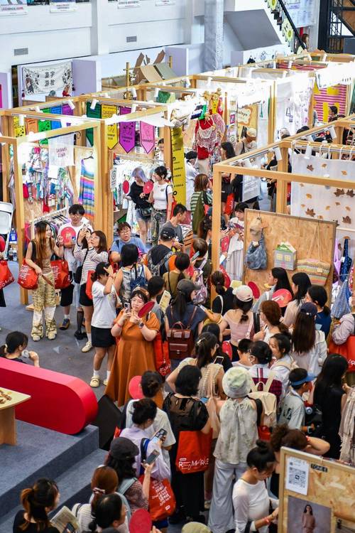 小红书生活方式电商商家案例_小红书市集线下活动_小红书业务24小时免费下单平台